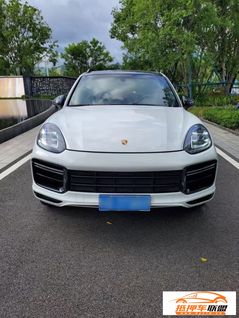 15年保時捷卡宴轎車