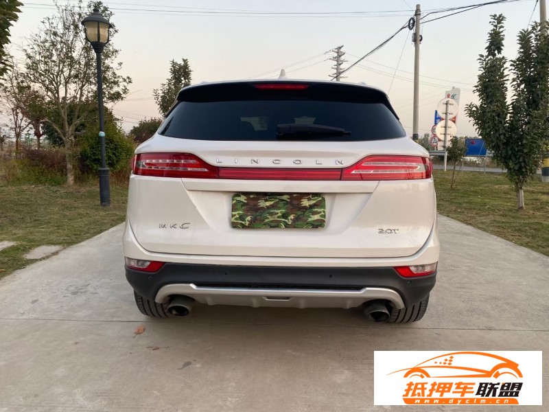 18年林肯MKC轎車