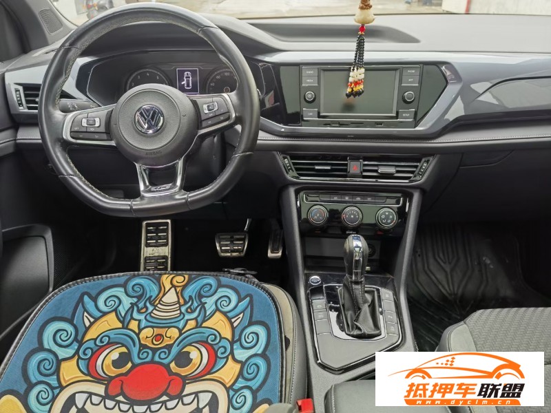 19年大眾途岳轎車