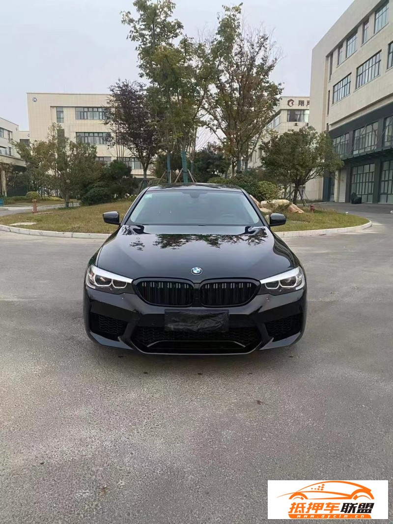 18年寶馬5系轎車