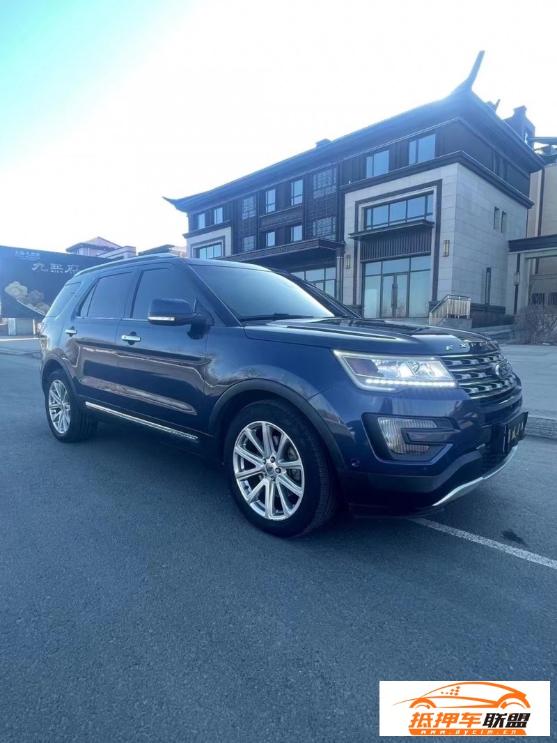  16年福特探險(xiǎn)者轎車 