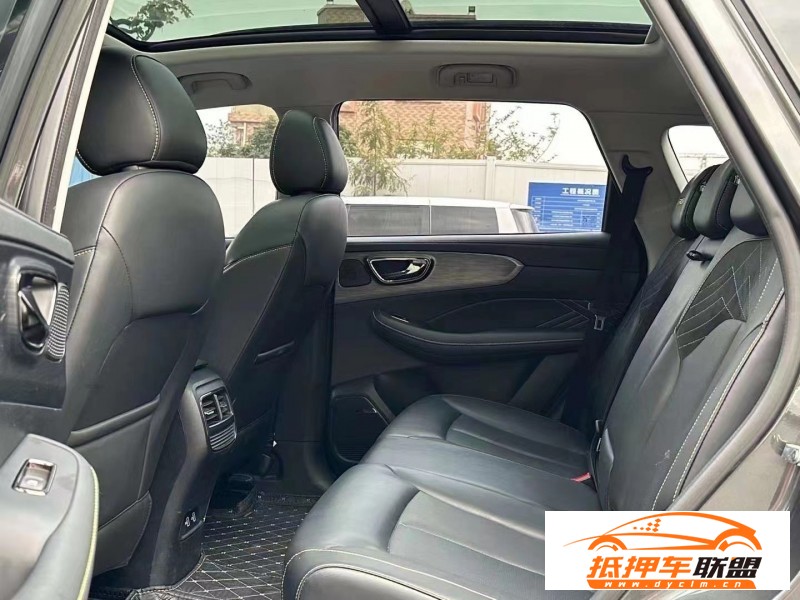  22年榮威RX5轎車 