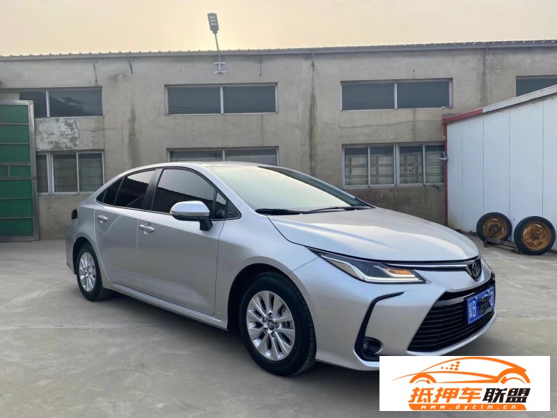  22年豐田卡羅拉轎車 