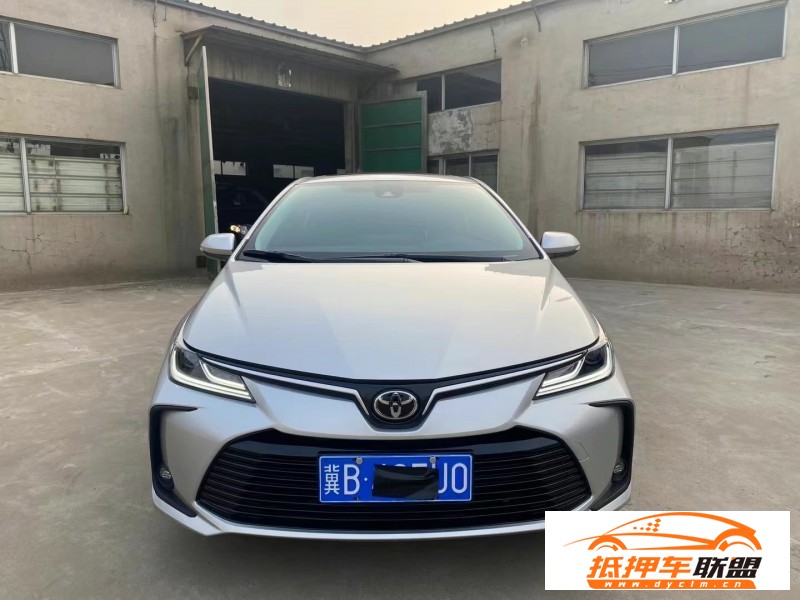  22年豐田卡羅拉轎車 