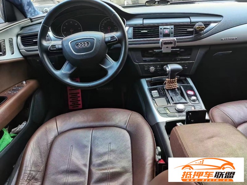  12年奧迪A7轎車 