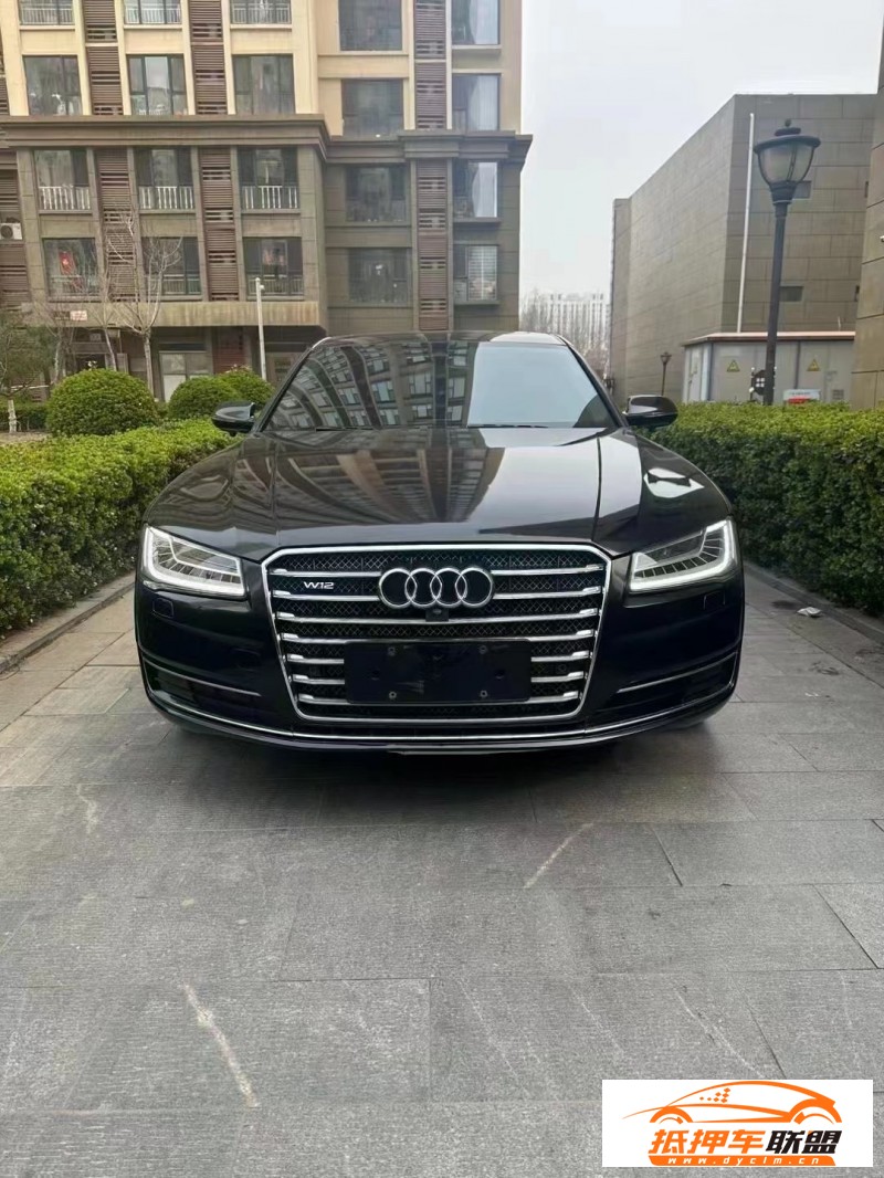  14年奧迪A8轎車 