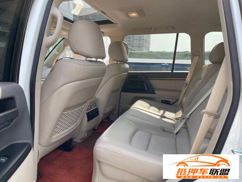  20年豐田蘭德酷路澤SUV 