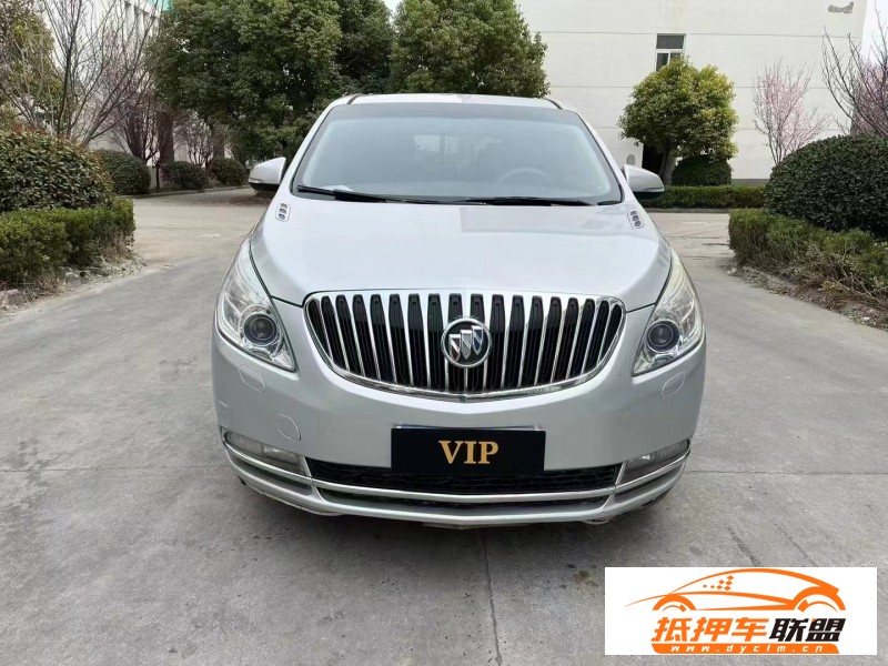  12年別克GL8轎車 
