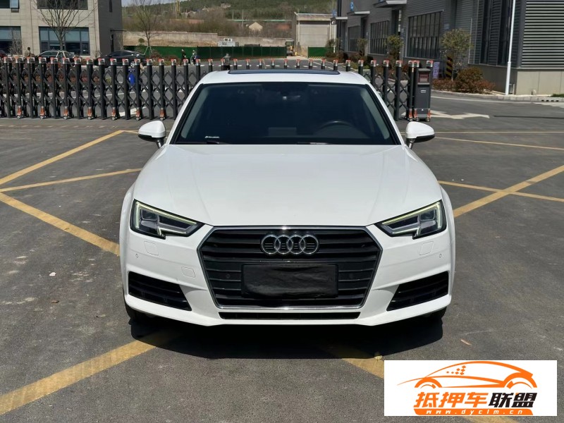  17年奧迪A4轎車 
