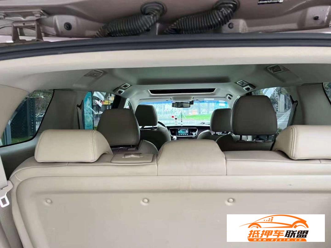 19年別克GL8 25S豪華型別克GL8