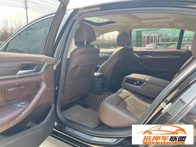  20年寶馬5系轎車 