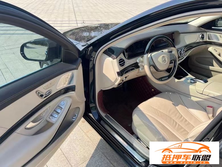  15年奔馳S轎車 