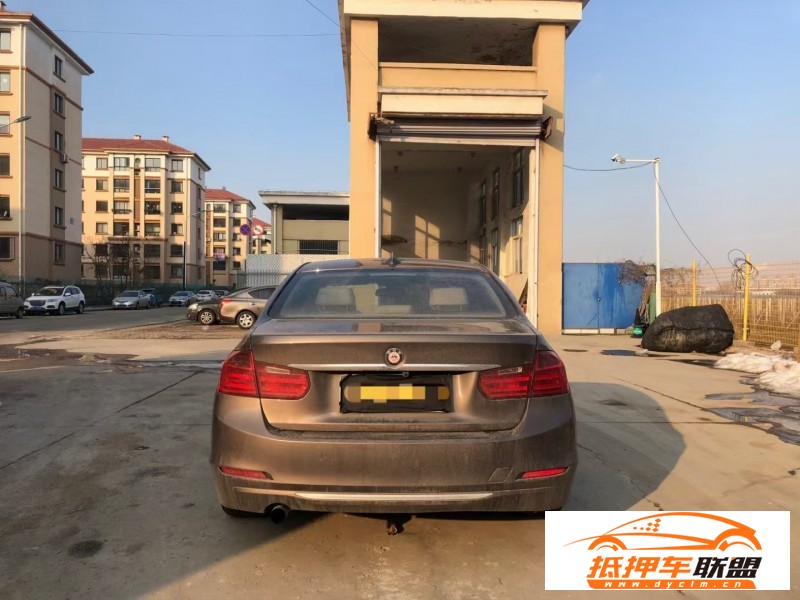 14年寶馬3系轎車 