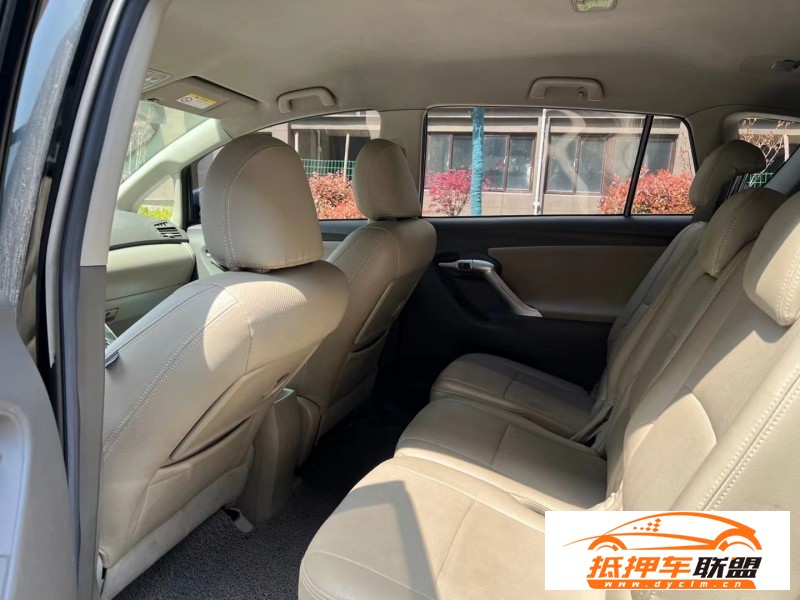  12年豐田逸致SUV 