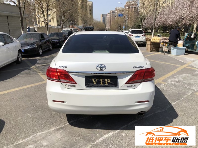  12年豐田凱美瑞轎車 