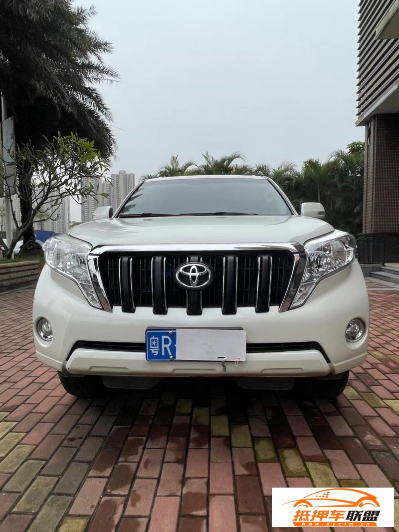  17年豐田普拉多SUV 