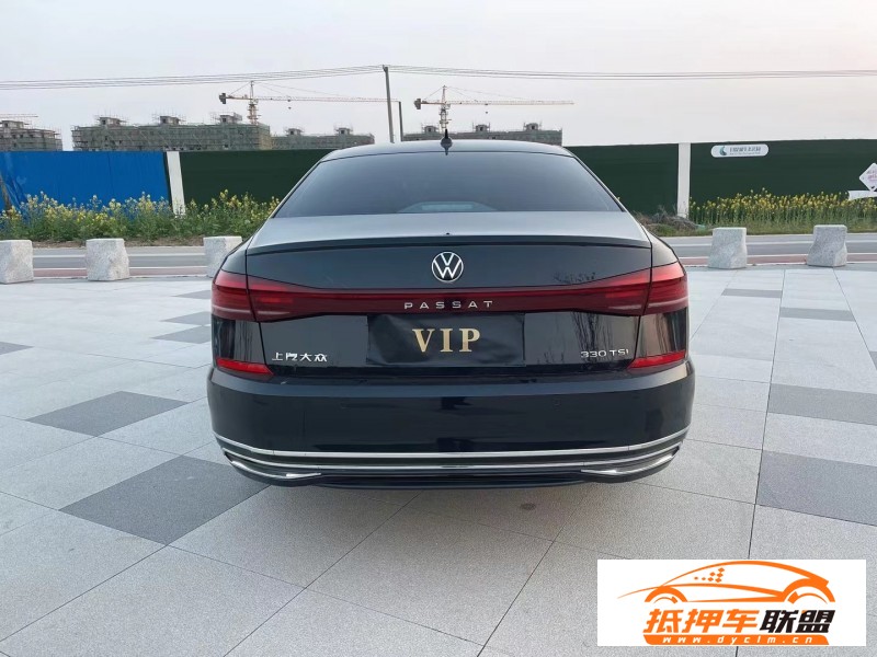  22年大眾帕薩特轎車 