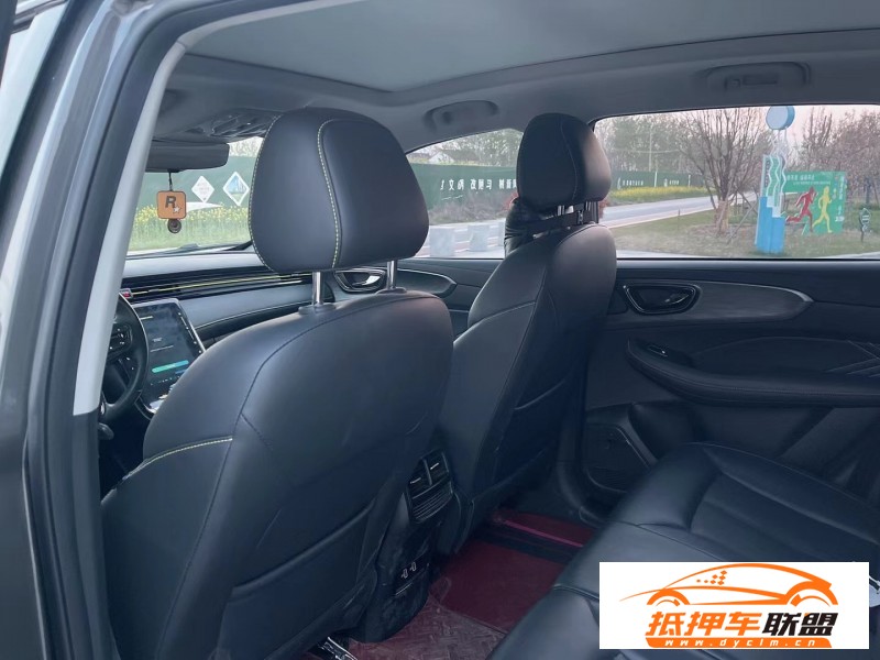  22年榮威RX5轎車 