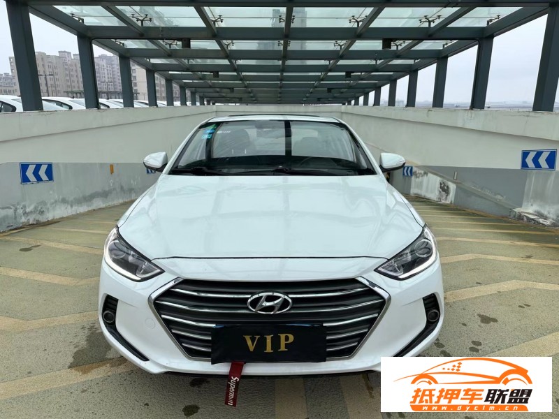  16年現(xiàn)代領(lǐng)動(dòng)轎車 