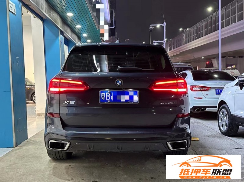  20年寶馬X5轎車 
