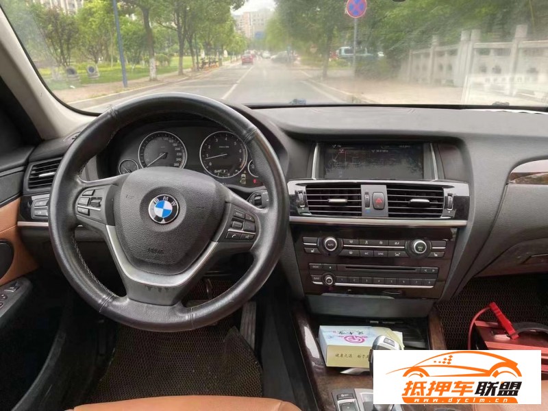  16年寶馬X3轎車 