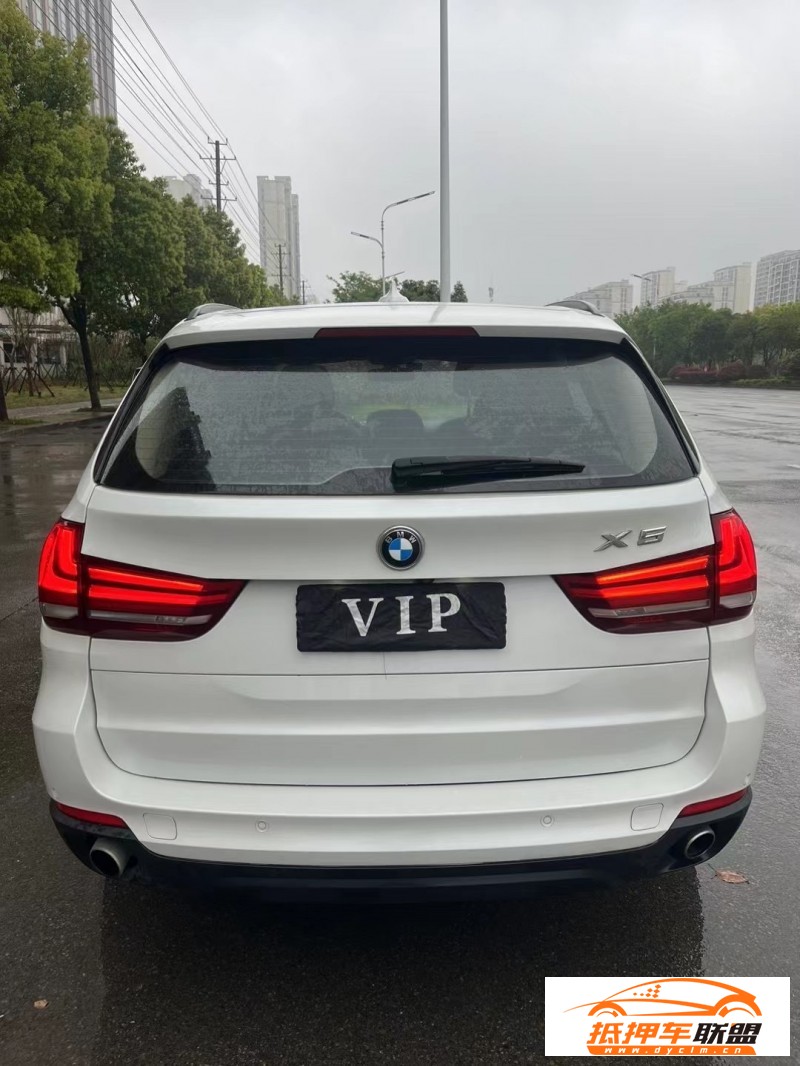  16年寶馬X5轎車 