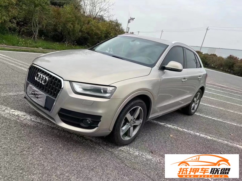  16年奧迪Q3轎車 