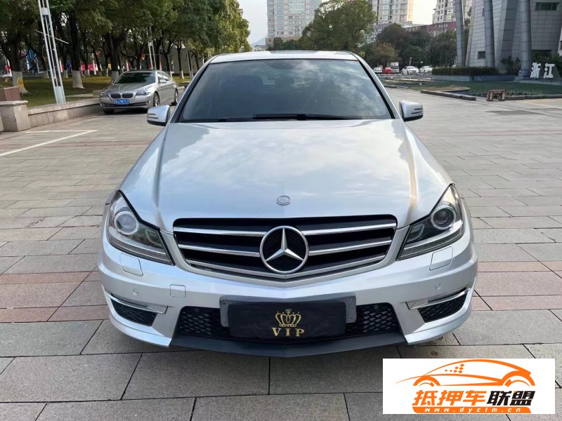  13年奔馳C轎車 