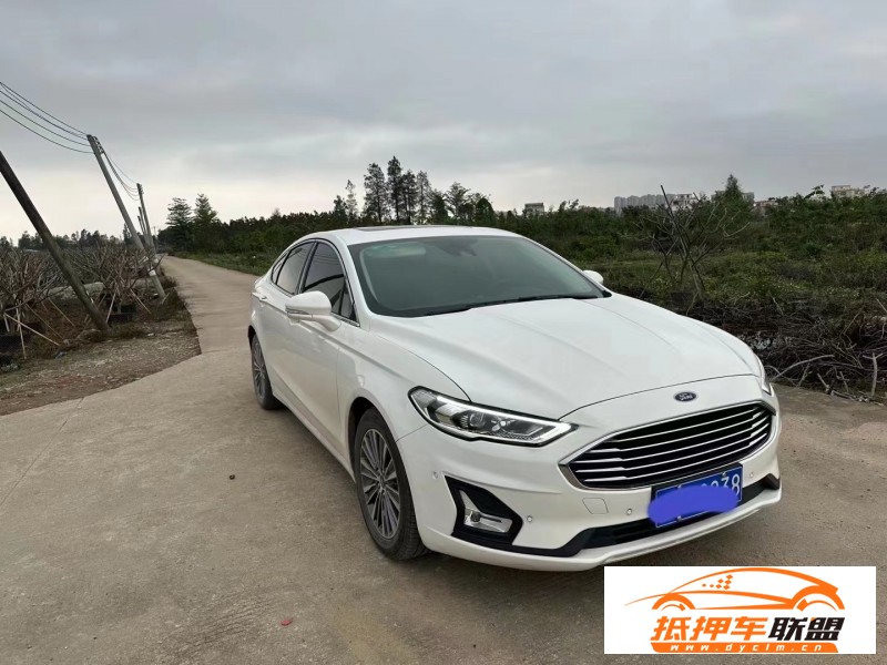  20年福特蒙迪歐轎車 