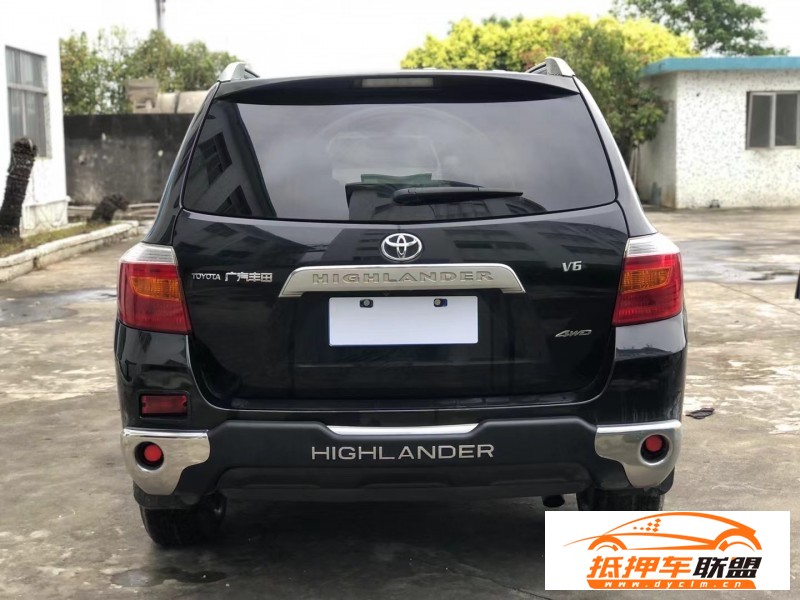  11年豐田漢蘭達(dá)轎車 