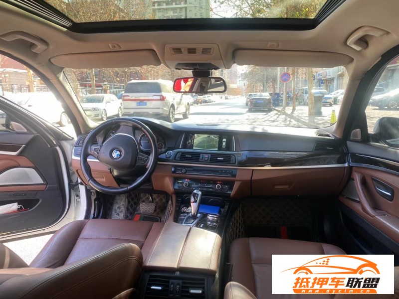  14年寶馬5系轎車 