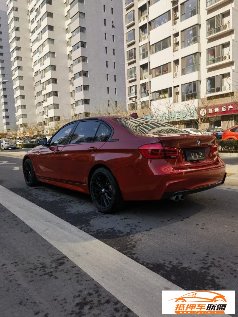  17年寶馬3系轎車 