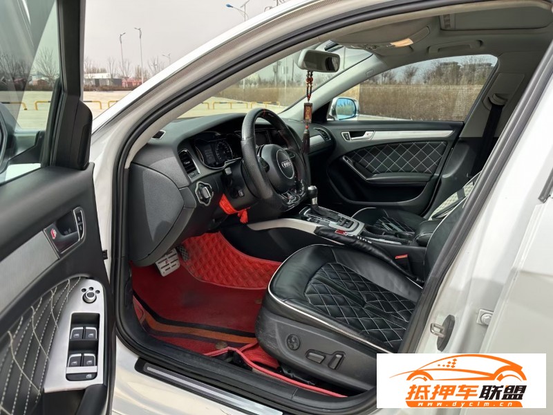  13年奧迪A4L轎車 