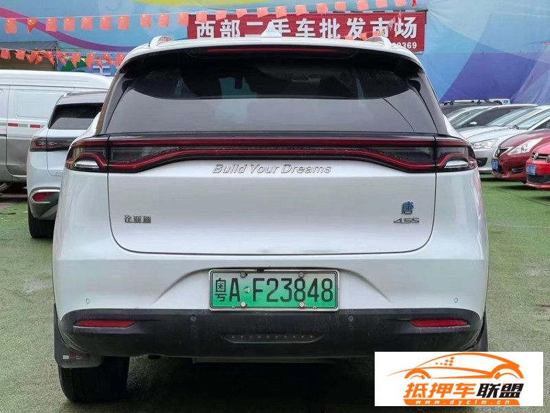  18年比亞迪唐轎車 