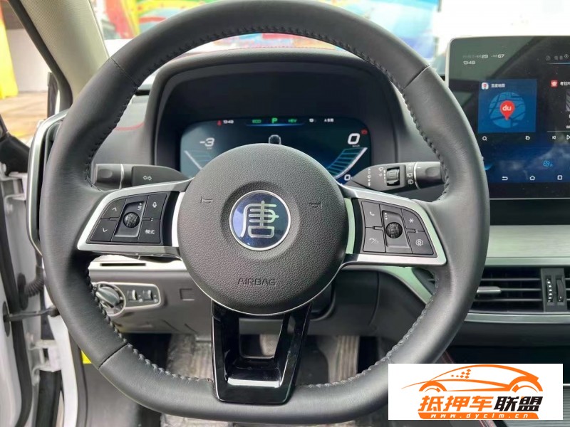  18年比亞迪唐轎車 