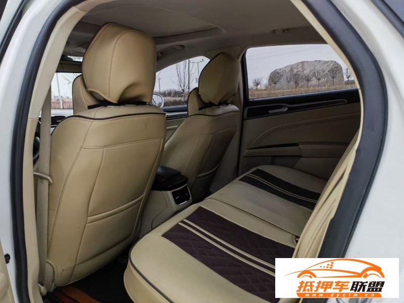  15年福特蒙迪歐轎車 