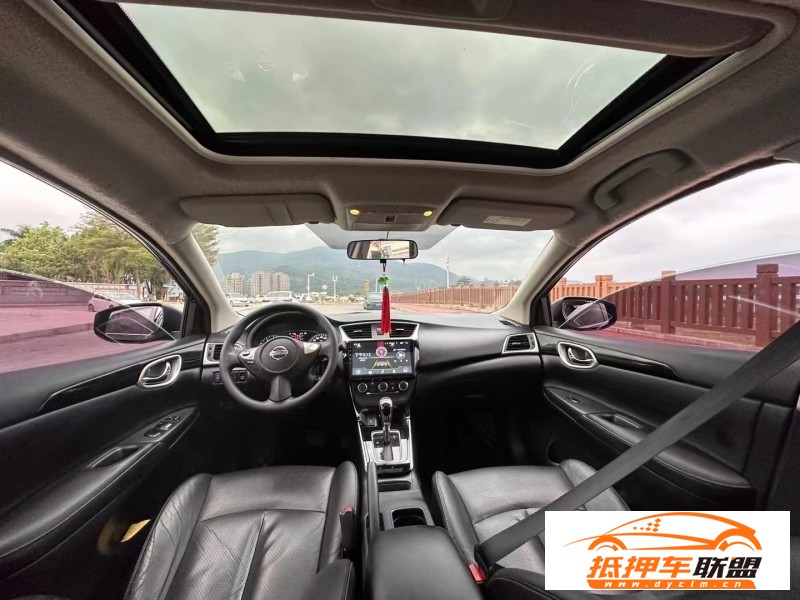  17年日產(chǎn)軒逸轎車 