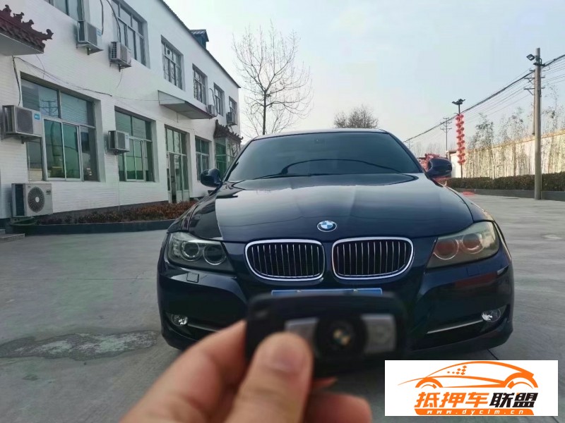  12年寶馬3系轎車 