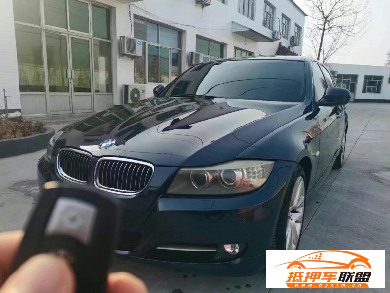  12年寶馬3系轎車 