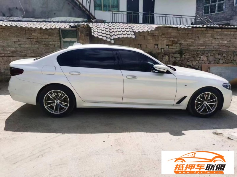  18年寶馬5系轎車 
