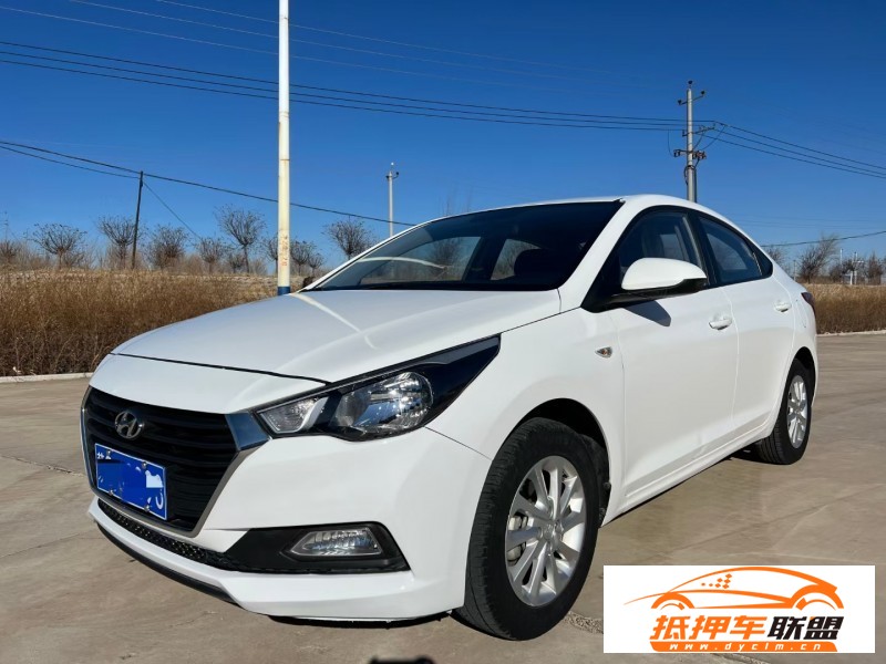 18年現(xiàn)代悅納轎車 