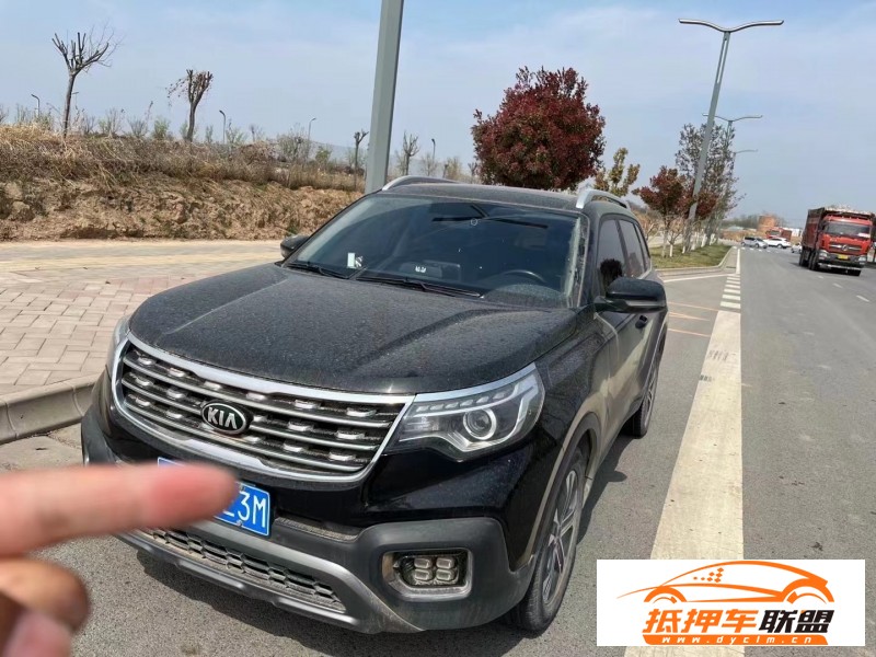  19年起亞智跑轎車 