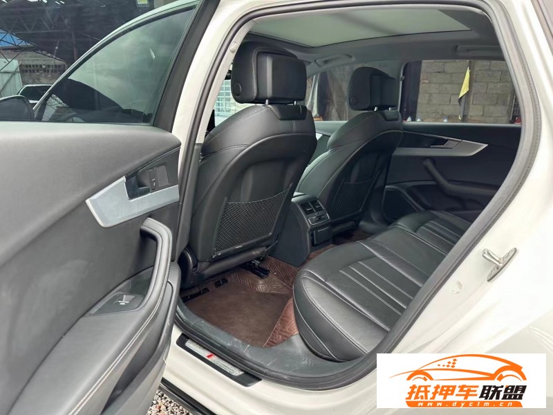  22年奧迪A4L轎車 