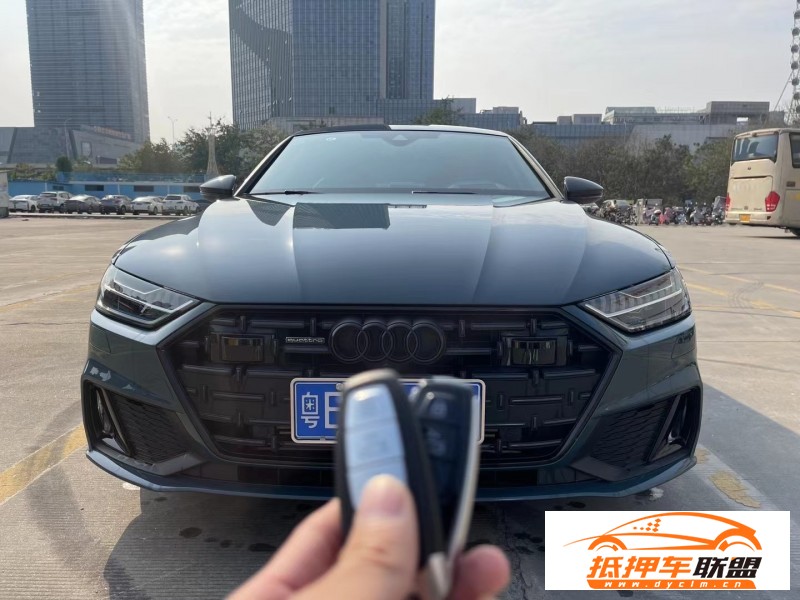  22年奧迪A7轎車 