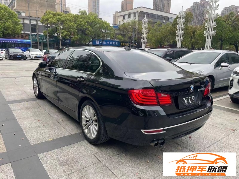  16年寶馬5系轎車 