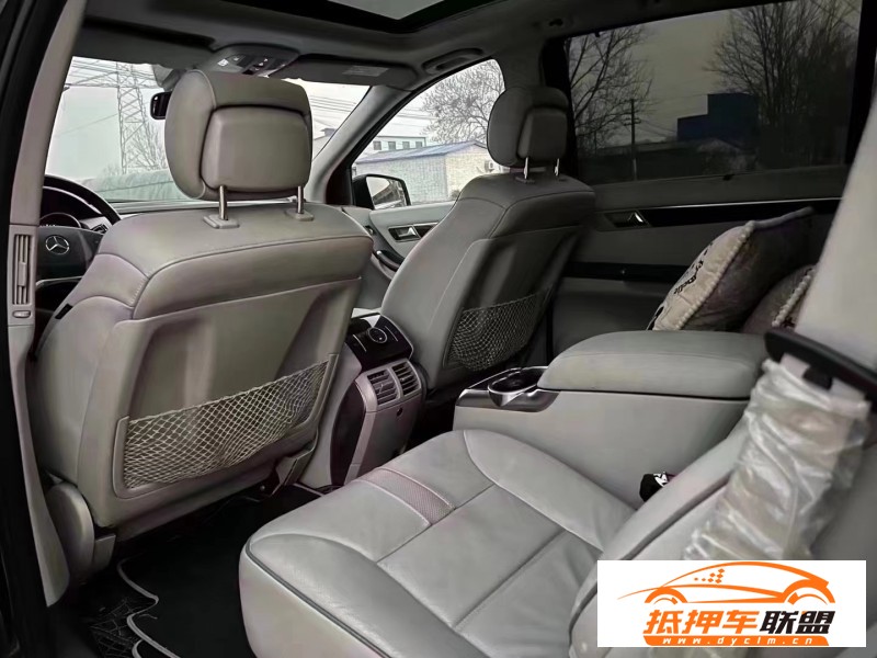  12年奔馳R級(jí)轎車 