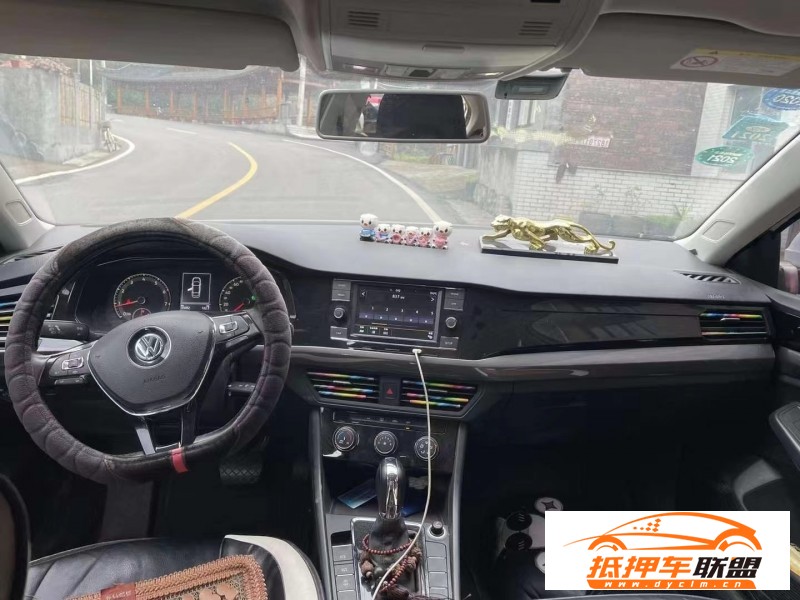  19年大眾寶來轎車 