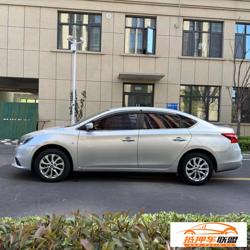  18年日產(chǎn)軒逸轎車 