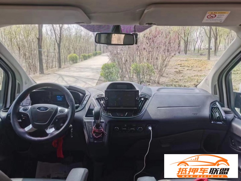  19年福特途睿歐MPV 