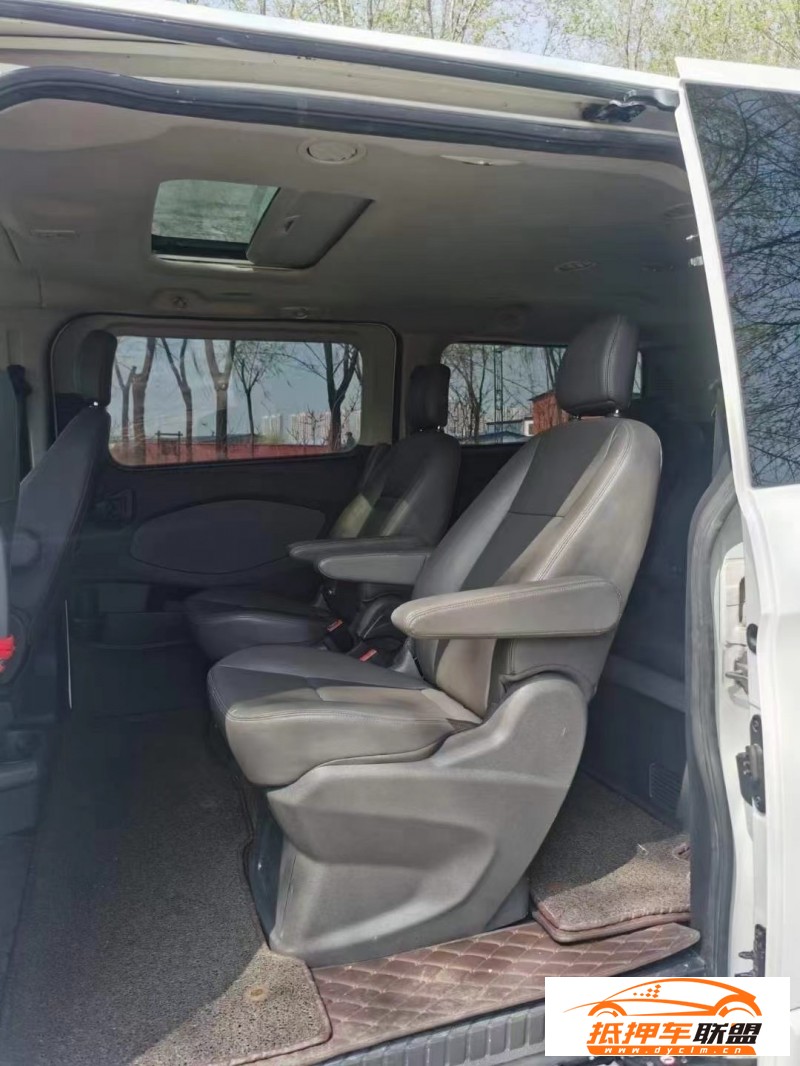  19年福特途睿歐MPV 